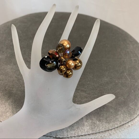 BEAUTIFUL beaded clustered costume jewellery ring black Brown bronze - Picture 1 of 8